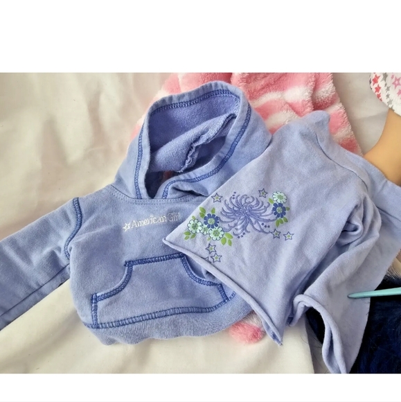 American Girl 88 Truly Me Doll Blue Eyes Pastel Multicolor Hair + CLOTHES +  WIG - Picture 14 of 16